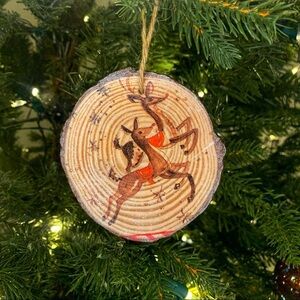 Rustic Wood Slice, Reindeer Ornament, Christmas Tree Decoration